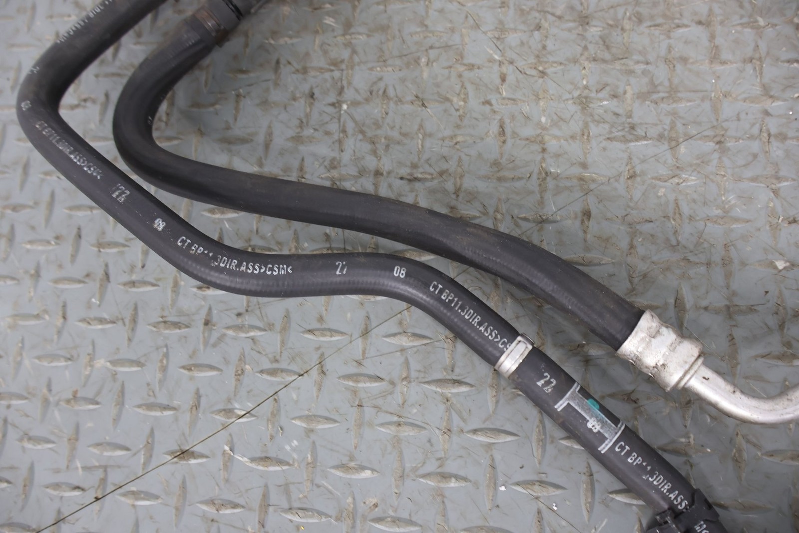 Aston Martin V8 Vantage 2009 Power steering cooler P/N 6G333D746AD