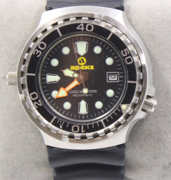 APEKS 1000m Helium Safe Diving Quartz Wristwatch Spares/Repairs P15