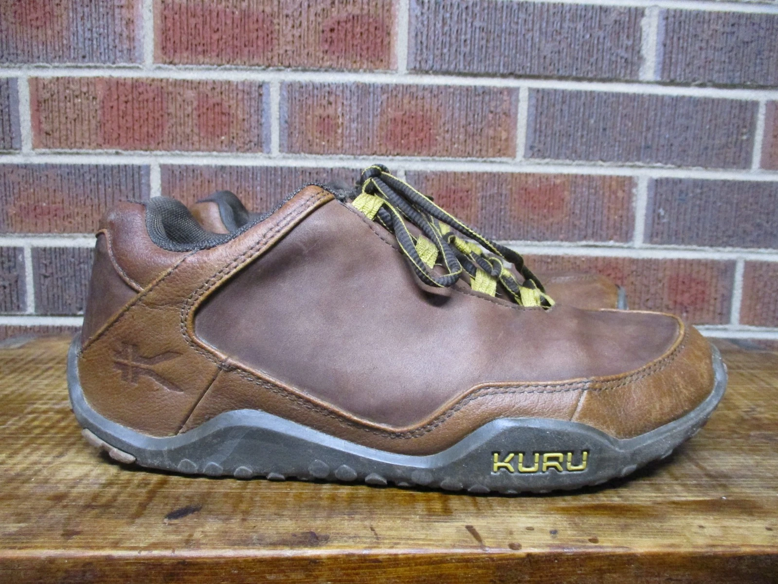 KURU Mens Chicane Brown Leather Walking Hiking Trail Shoes Size 9