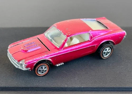 Vintage Hot Wheels Redline 1968 CREAMY PINK Custom Mustang US - SCARCE! No Res!