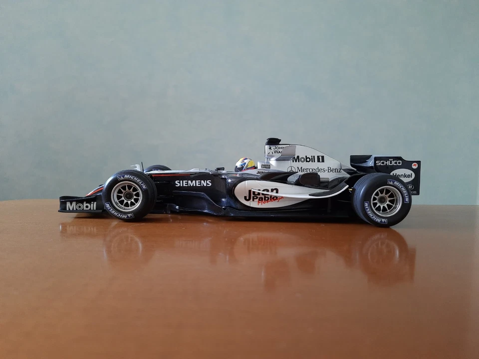 McLaren Mp4-20 - Juan Pablo Montoya - 1/18 - Minichamps - RARE McLaren Box - Immagine 3 di 4