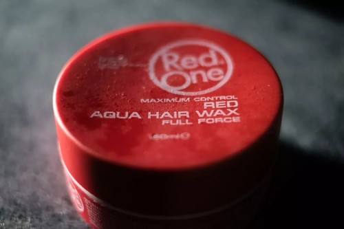 Red One Aqua Hair Wax Full Force 150ml – Strong Hold & High Shine Styling - Picture 32 of 35