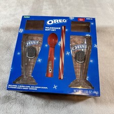 New!! Oreo Milkshake Gift Set Includes 2 Ceramic Cups/Ice Cream Scoop/2 Straws