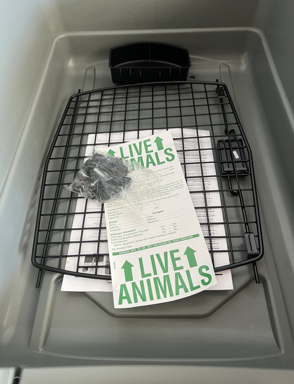 Petmate Sky Kennel Pet Carrier 28 Inches eBay