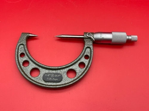 Mitutoyo 112-226 Point Micrometer 1-2" .001" Ratchet, 30 Deg Steel Point display