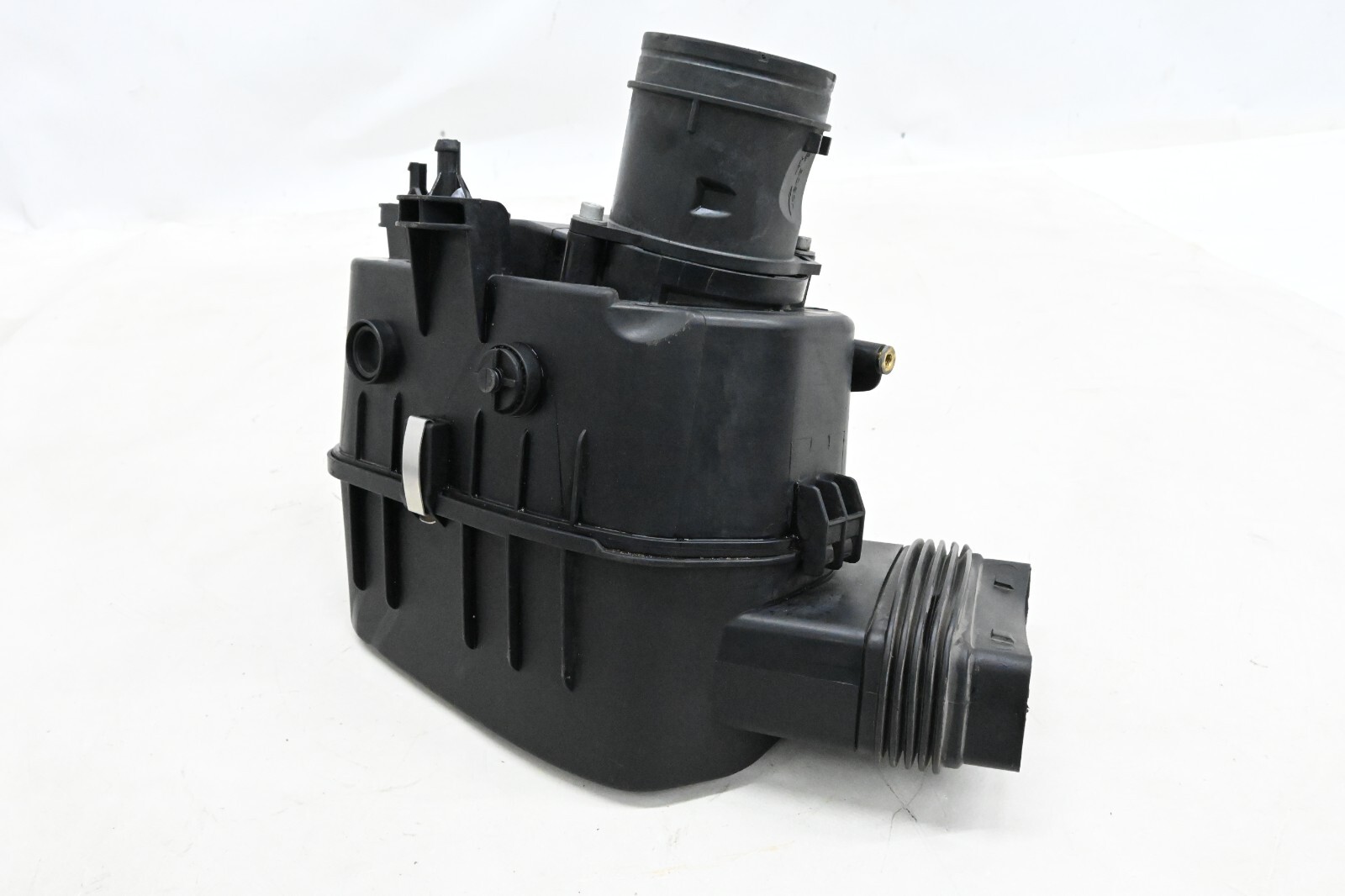 ⭐ 14-19 Maserati Quattr Ghibli 3.0l Right Side Air Intake Manifold Housing Oem