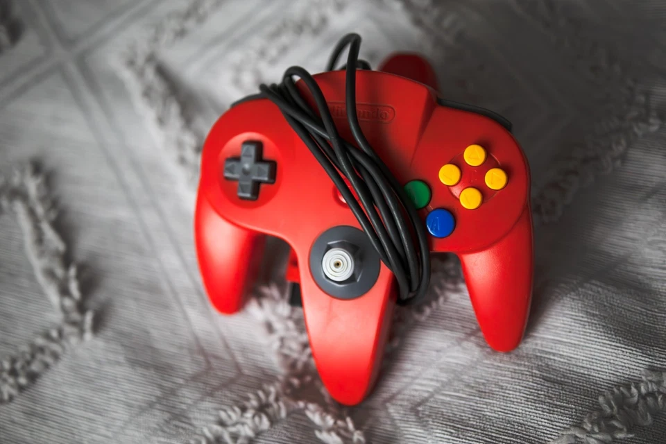Nintendo 64 N64 Controller Gamepad - Red with maching Joy Tech rumble pack - Image 2 of 4