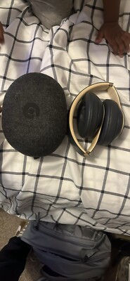 Beats by Dr. Dre Studio3 Bluetooth On Ear Wireless Headphones - Shadow Gray