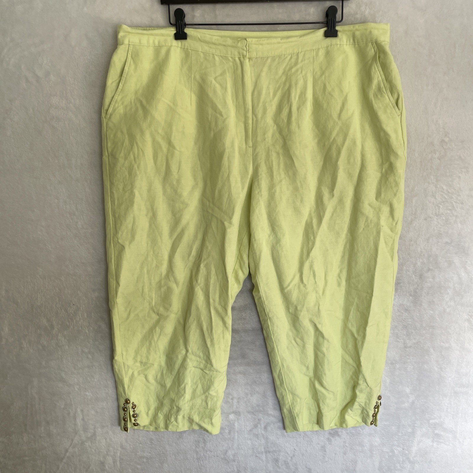 Ruby Rd Womans Capri Pants Green Solid Plus 18W L… - image 1