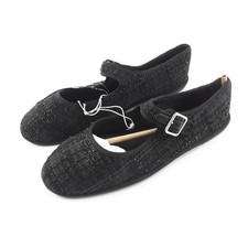 Women s Halston Flats Size 9 Round Toe W/ Memory Foam Insole Universal Thread