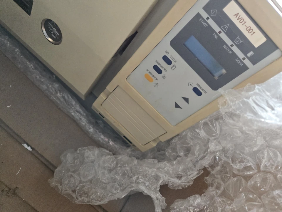 Tuttnauer MPN 2540EHS Table-Top Autoclave Steam Sterilizer - Image 2 of 4