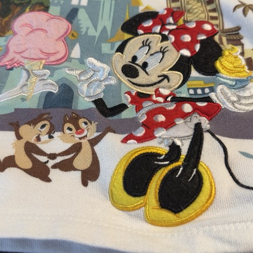 Girls Disney World Discover the Magic 1971 Sweatshirt Hoodie Kids Size Medium - Picture 3 of 9