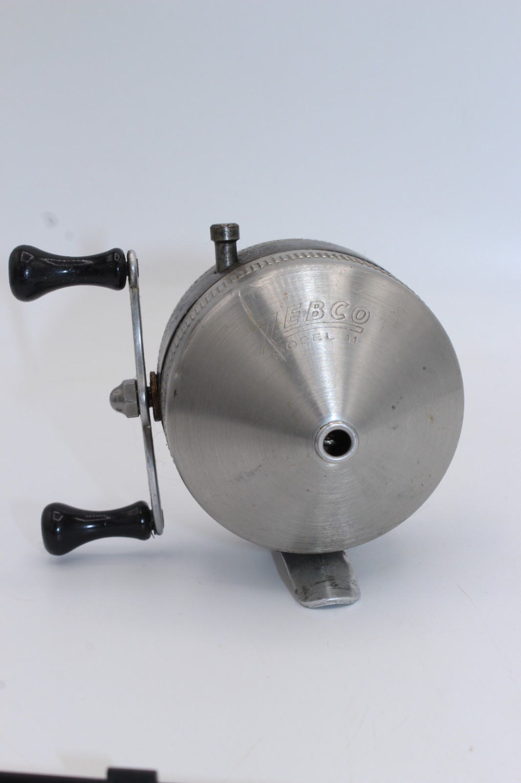 Zebco Model 11 Marbled Thumb Ball Reel Works Great