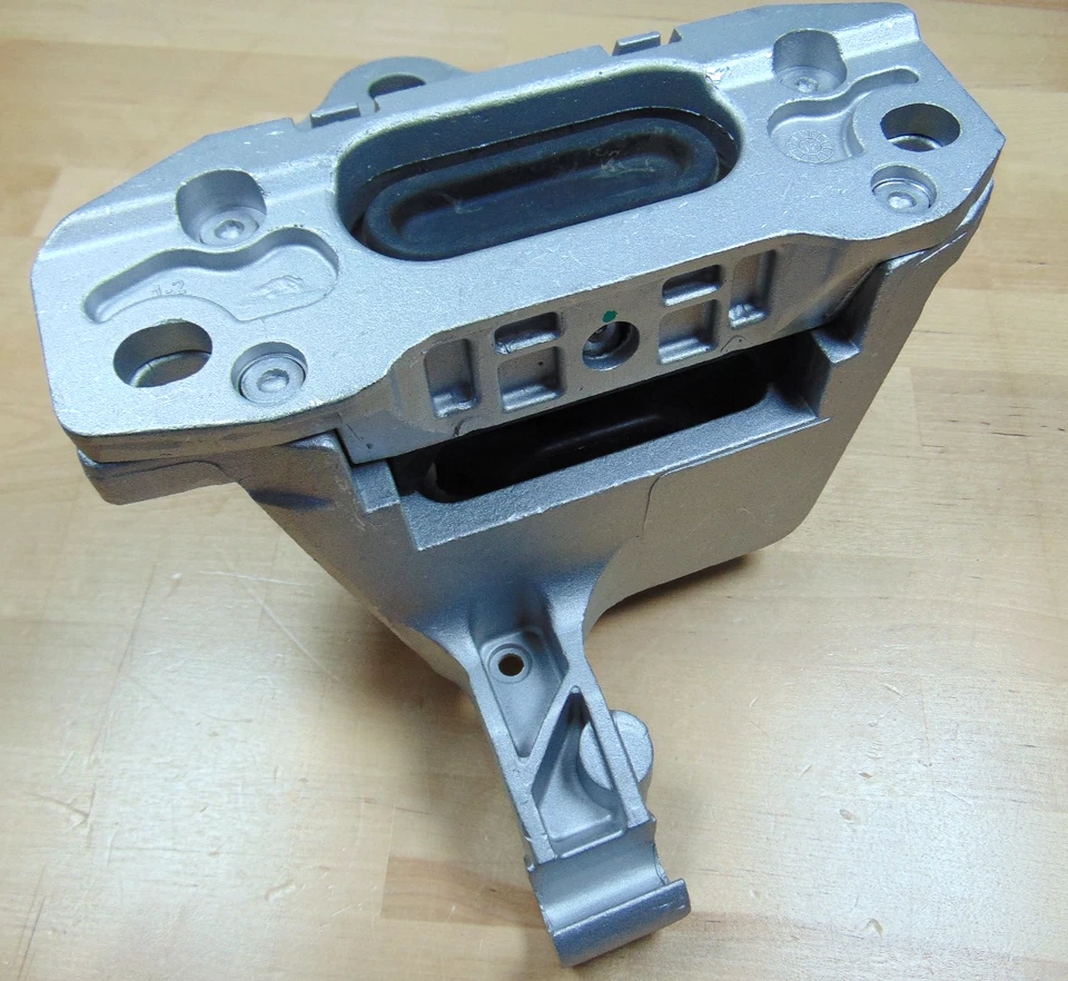 68418876AB 2014-2015 Jeep Cherokee montaje del motor lado izquierdo del conductor Foto 4 de 4