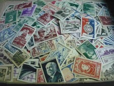 FRANCE NEUFS ** +++++++++++ BON VRAC DE PLUS DE 950 TIMBRES ++++++++++++++++ 1€