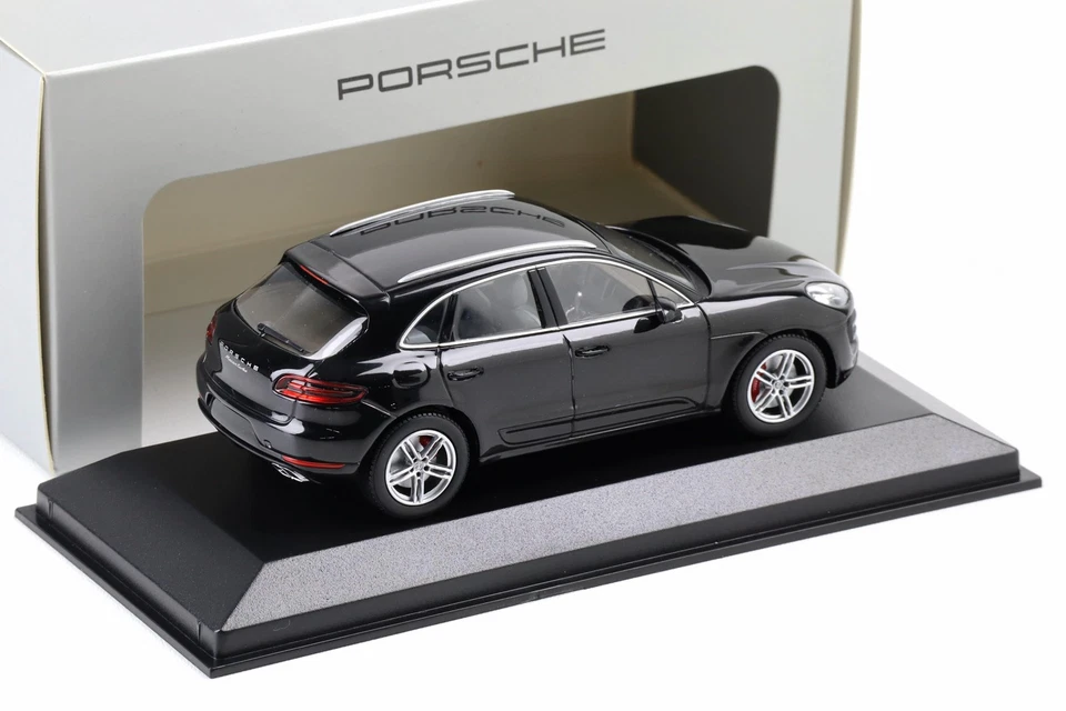 1:43 Minichamps Porsche Macan Turbo 2013 Basalto Nero Wap Rivenditore - Immagine 2 di 3