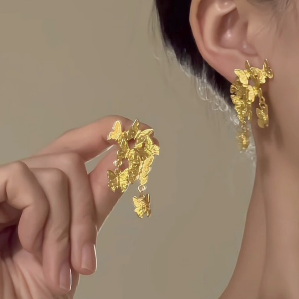 Retro Gold-plated 3D Butterfly Cluster Tassel Fashion Dangle/Drop Earrings