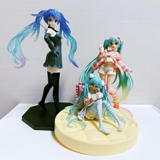 Lot of 3 Hatsune Miku figures, casual clothing, room decor, gift prizes...