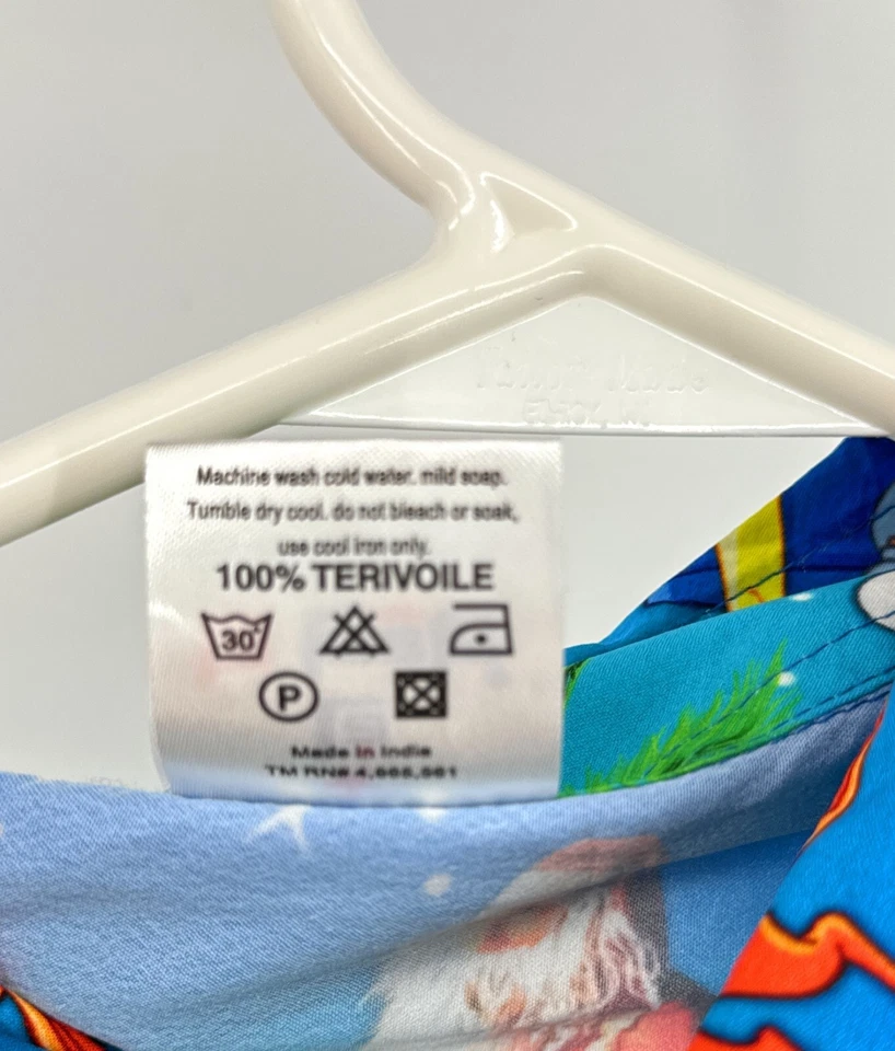 La Leela Shirt Womens M Hawaiian Button Up Christmas Casual Multicolor - Image 3 of 4