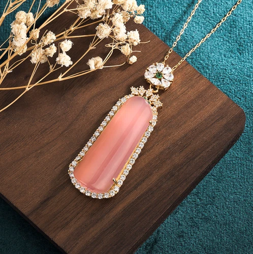 VETEMENTS Ciondolo Cristallo Giada Rosa Ciondolo Ciondolo Pietra Preziosa Placcata Oro 18K