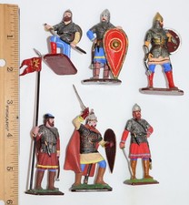 Miniature Medieval Metal Soldier Figurines Lot of 6 figures -