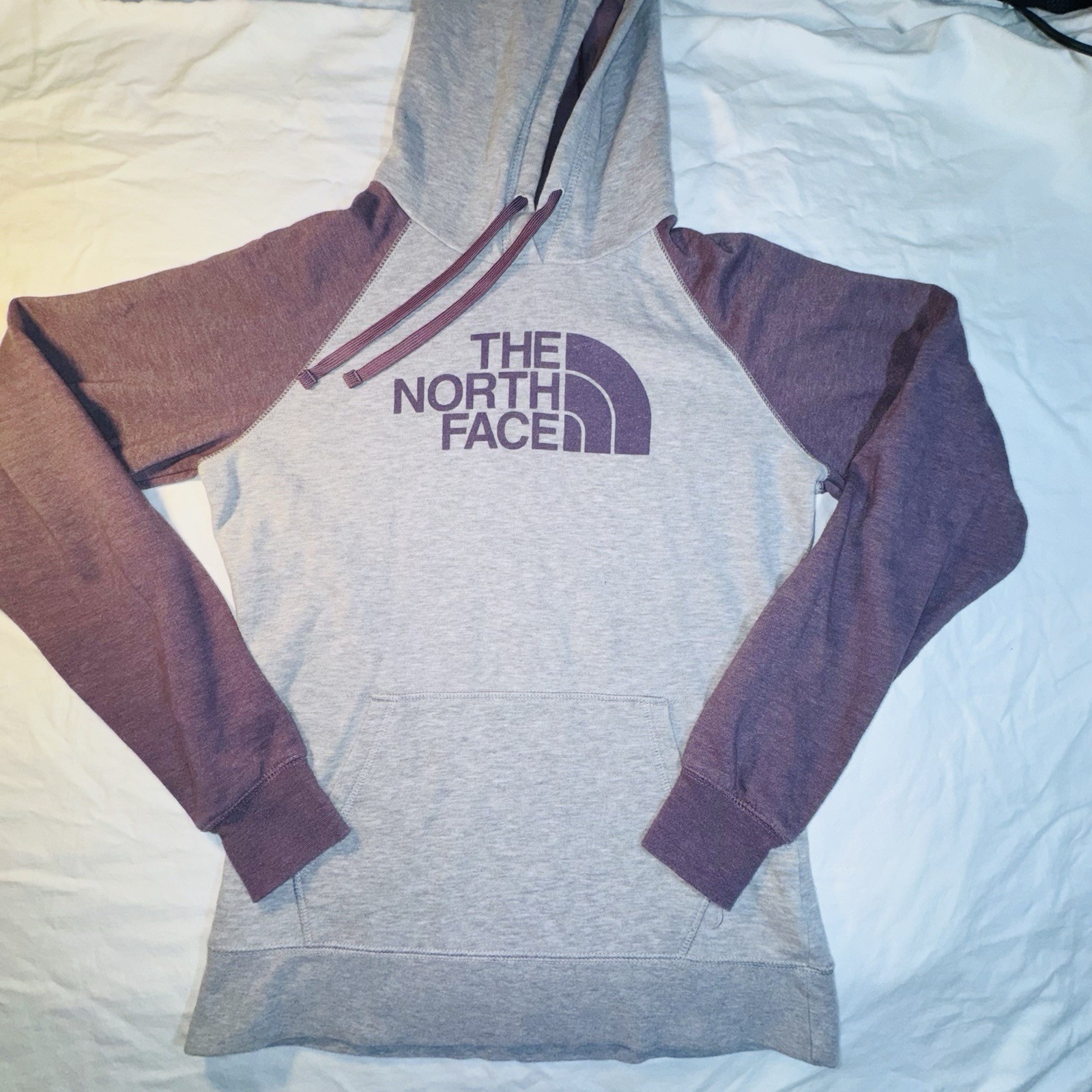 North Face Women's M Purple Gray Half Dome Hoodie Sweatshirt image 3