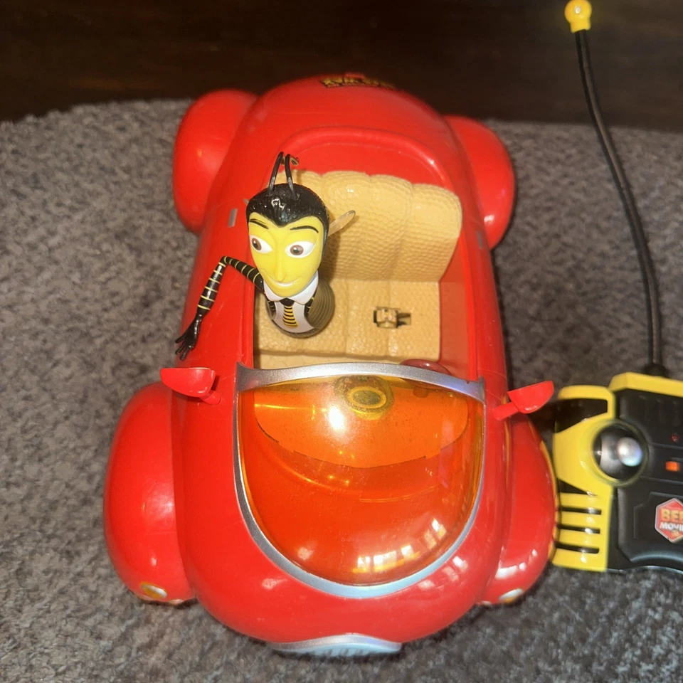 Coche de control remoto BEE MOVIE R/C Jerry Seinfeld roto RadioShack sin probar Foto 2 de 4