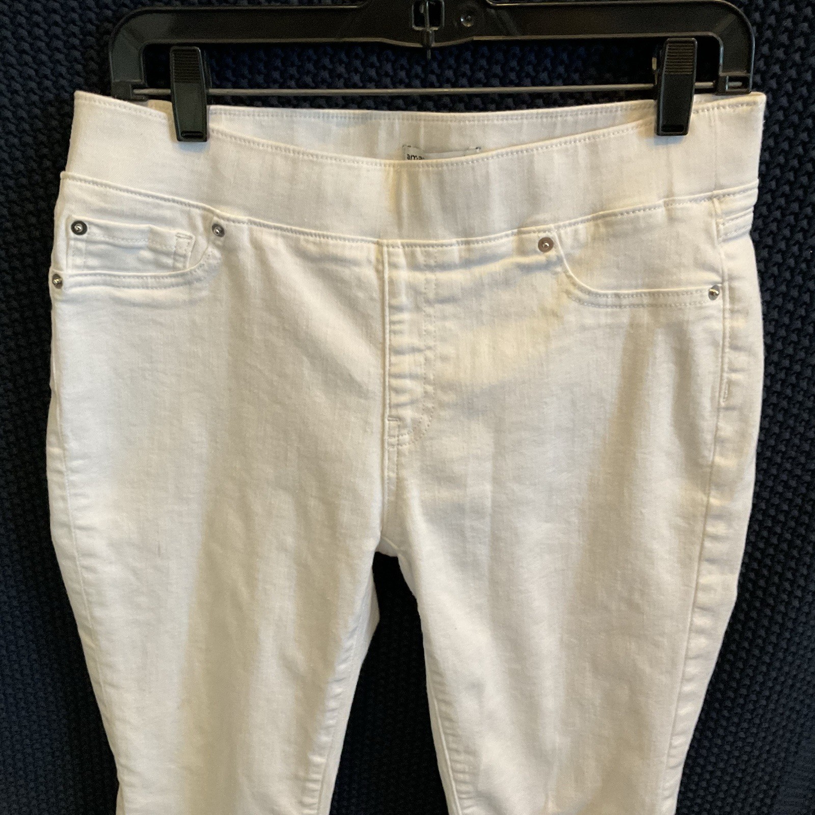 Amazon Essentials Women's Pull On White Jegging J… - image 2