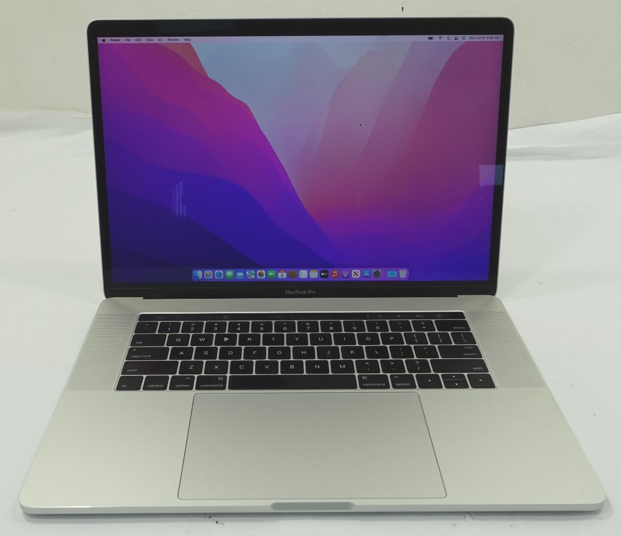 Apple MacBook Pro 2016 A1707 15.4