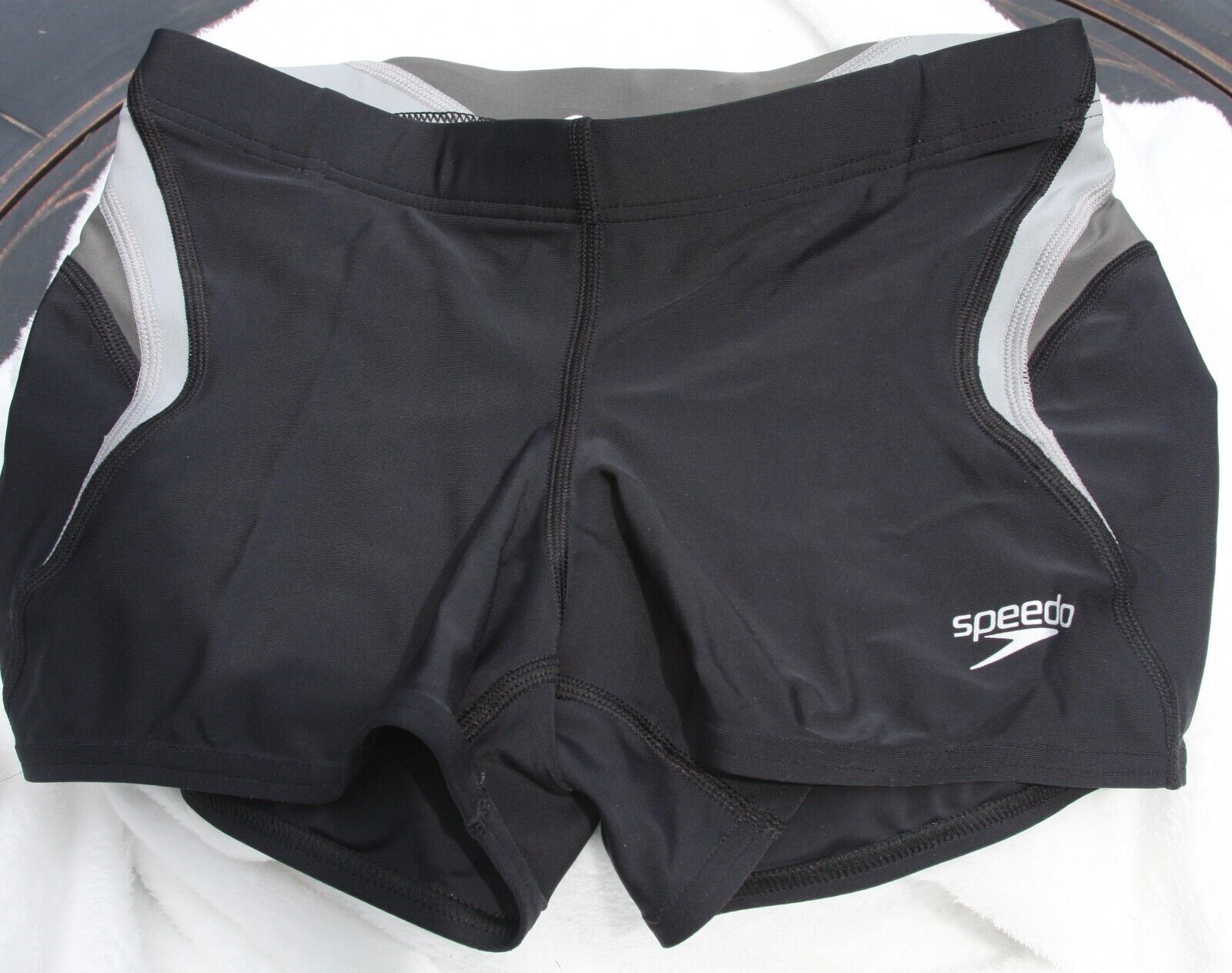 Foto 1 di 5