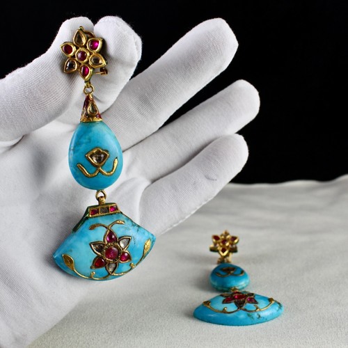 Antique Diamond Ruby 22K Gold Jadau Magnesite Turquoise Ladies Dangle Earring - 第 2/10 張圖片
