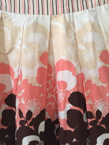 W Wrapper Juniors Girls Pink Brown White Floral Striped Pleated Skirt Size 9 - Picture 2 of 5