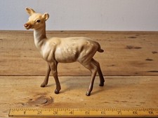 BESWICK DEER DOE LIGHT BROWN GLOSS MODEL No. 999A 