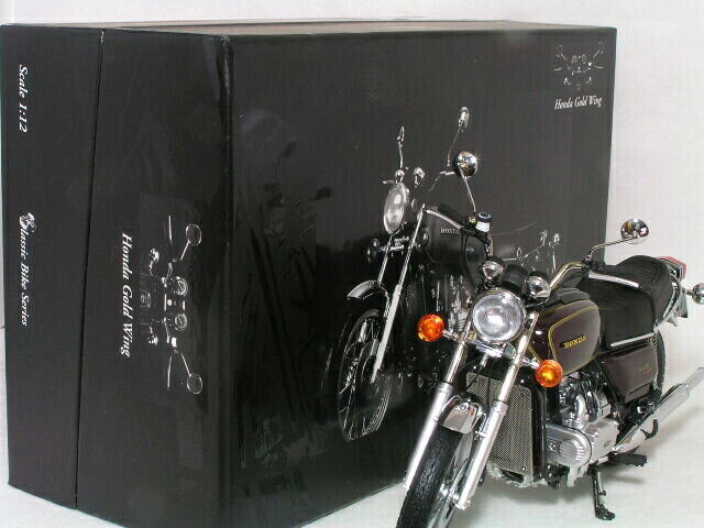 Minichamps 1/12 scale Honda Gold Wing GL1000 (K3) 1978 Candy Minichamps 1/12 scale Honda Gold Wing GL1000 (K3) 1978 Candy