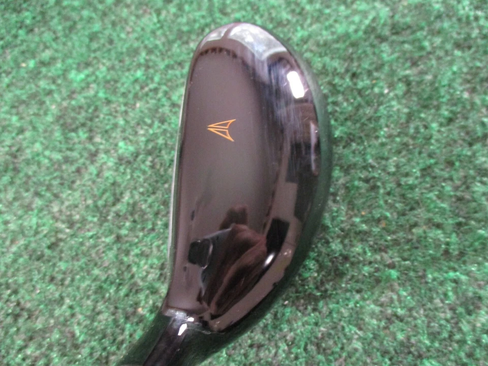 MINT Mutant Golf Lil' Brute 19* #2 hybrid R Flex Graphite - Image 2 of 4