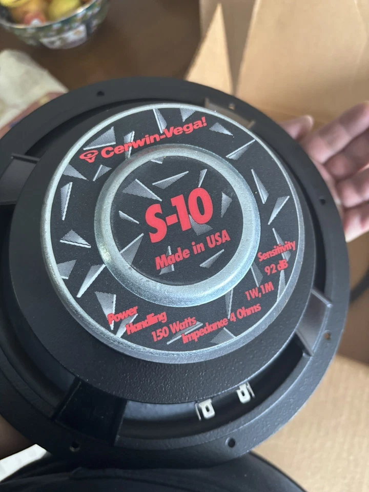 Subwoofer SERIE CERWIN VEGA STEALTH 10"/150W Foto 3 de 4