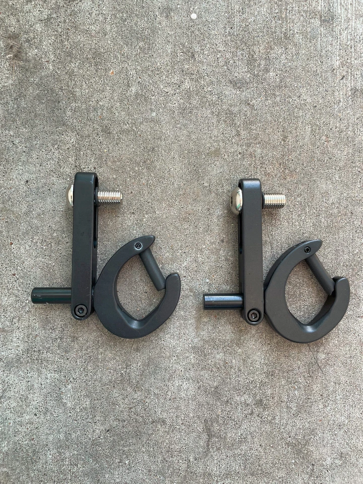 2 QTY Black Bowfishing Rest Right or Left Hand Fishing Bow and Arrow Accessories - Image 2 of 4