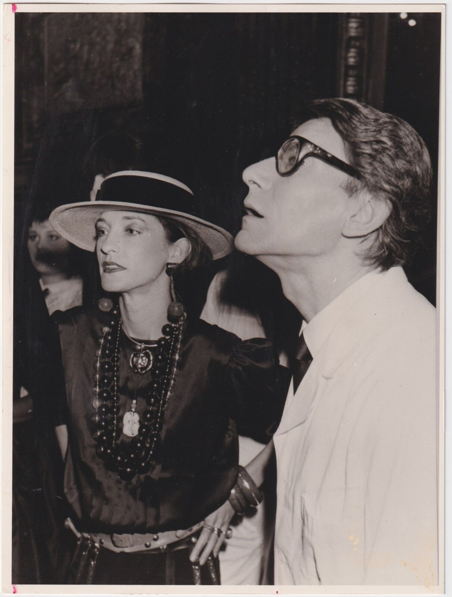 Designer YVES LAURENT LOULOU DE LA FALAISE VINTAGE 1970s