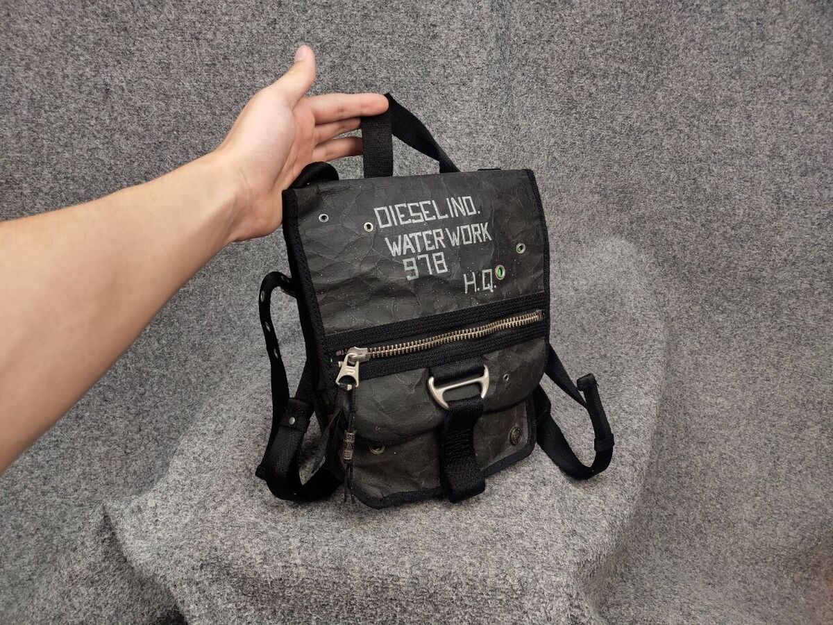 Diesel Paper Bag Zip Logo Black Archive Crossbody Bag Y2K Diesel Paper Bag Zip Logo Black Archive Crossbody Bag Y2K