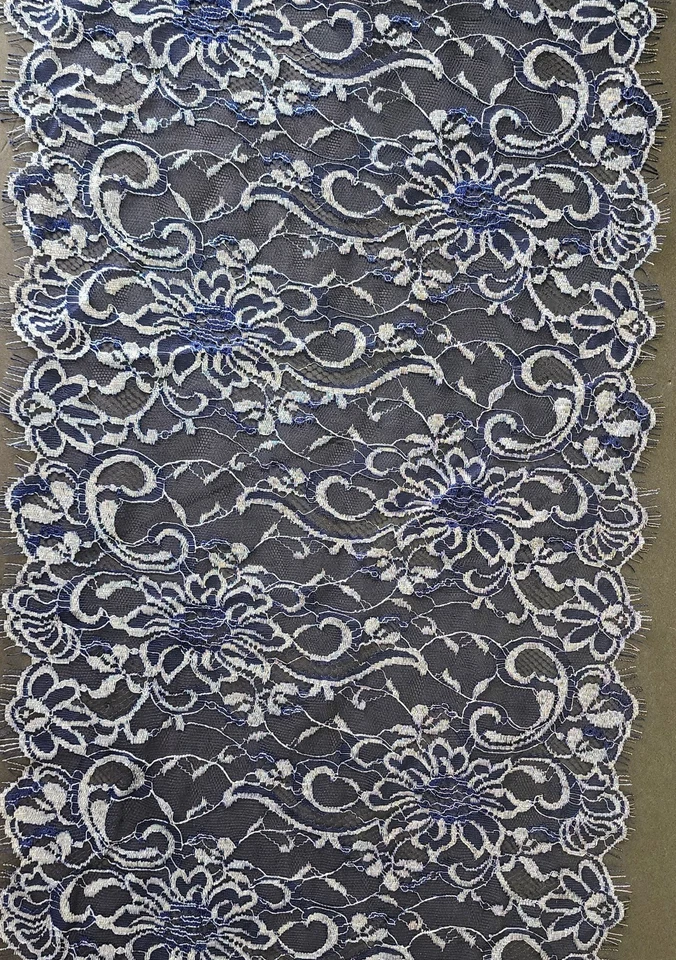 Luxury Designer Navy Blue Floral Embroided Lace Trim – L 2 y 9 in x W 12.5 in - Image 2 of 4