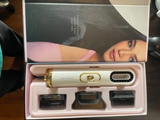 Opulence Hair Dryer - L W Bio - Lightwieght with 3 comb attachments