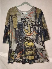 NWOT Inoah Women's 3/4 Sleeve Top Abstract Print Multicolor Size S