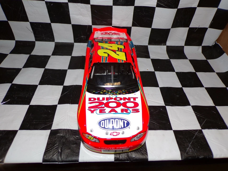 Jeff Gordon #24 2002 DuPont / 200° Anniversario Celebrazione 1:24 Azione CW BANK - Immagine 4 di 4