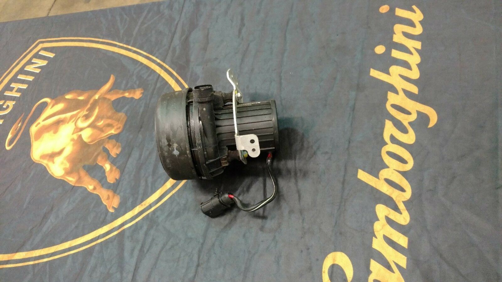LAMBORGHINI AVENTADOR GALLARDO SECONDARY AIR INJECTION PUMP OEM 470906613C
