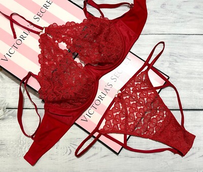 Victoria's Secret Unlined Embroidered High Neck HEART BRA Victoria's Secret Unlined Embroidered High Neck HEART BRA