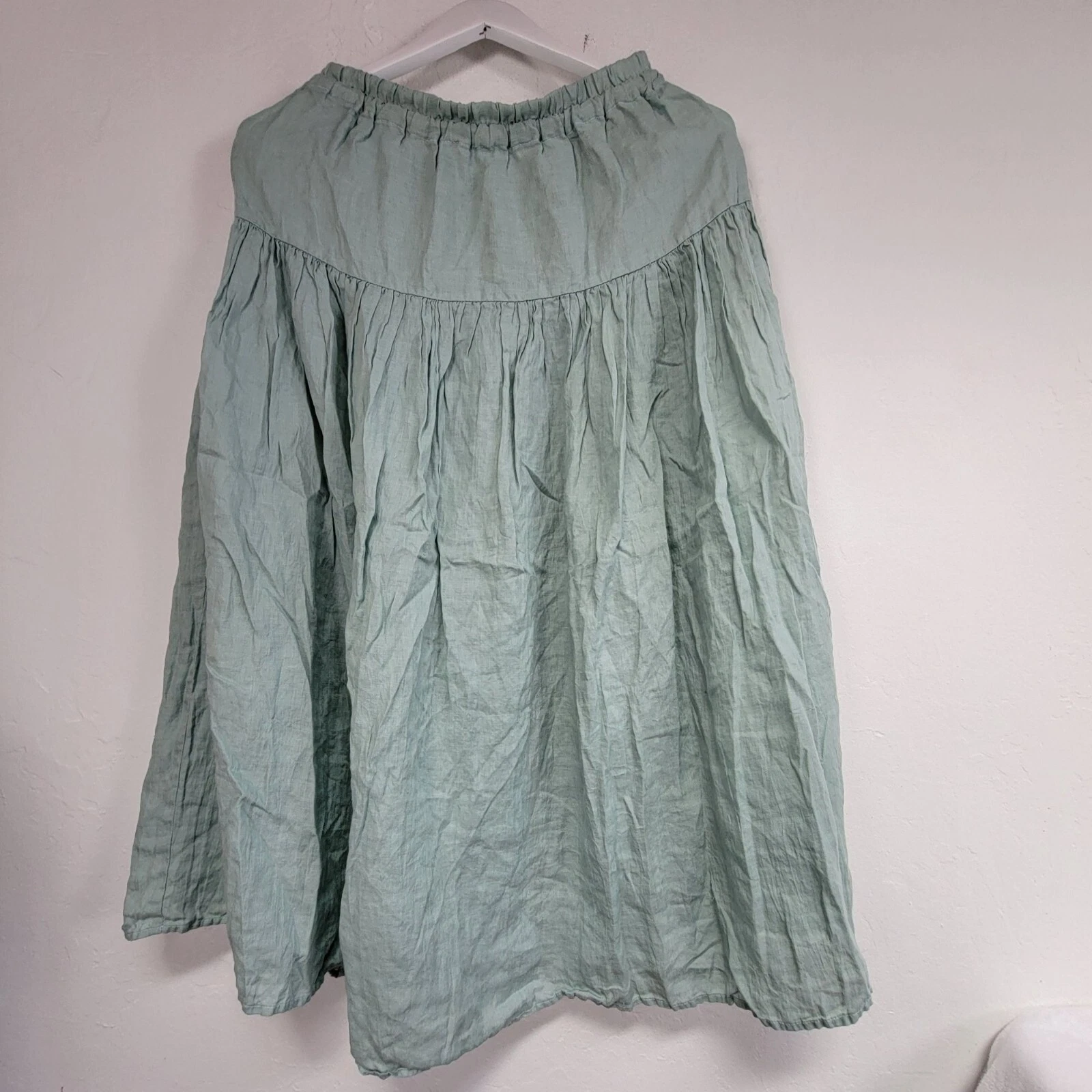 Susans Light Green Midi Skirt Medium Elastic Waist A-Line Pull-On Pleated Casual