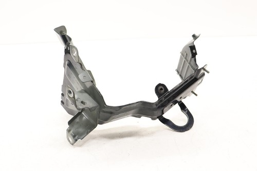 2019 - 2025 AUDI Q8 FRONT RIGHT SIDE FENDER MOUNT SUPPORT BRACKET OEM 4M8821132