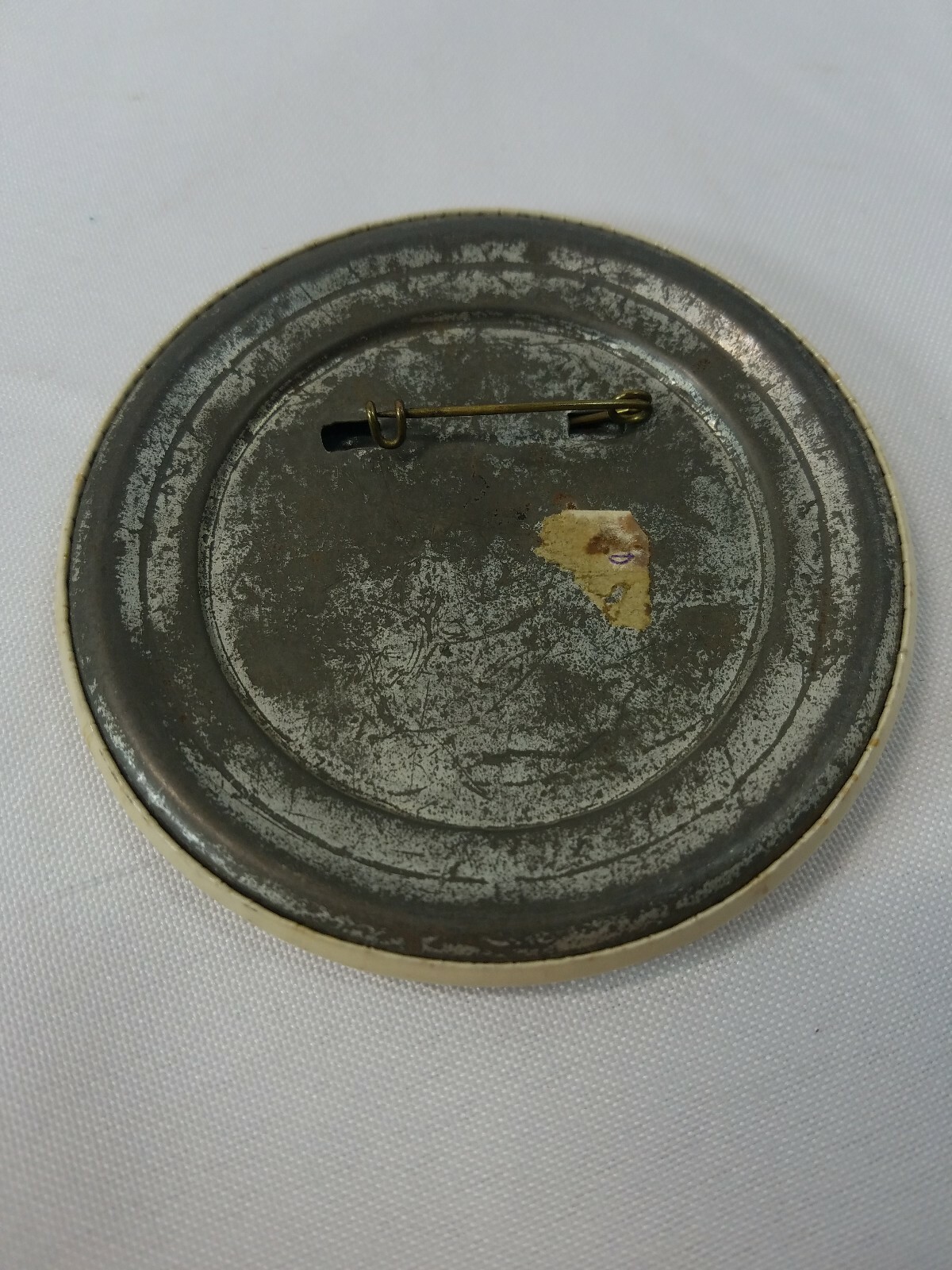 Picture 2 of 3