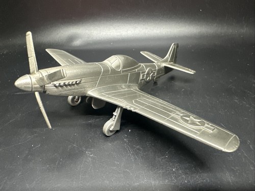 Danbury Mint Druckguss Zinn WWII NORDAMERIKANISCHES P-51 D MUSTANG Jagdflugzeug - Bild 1 von 13