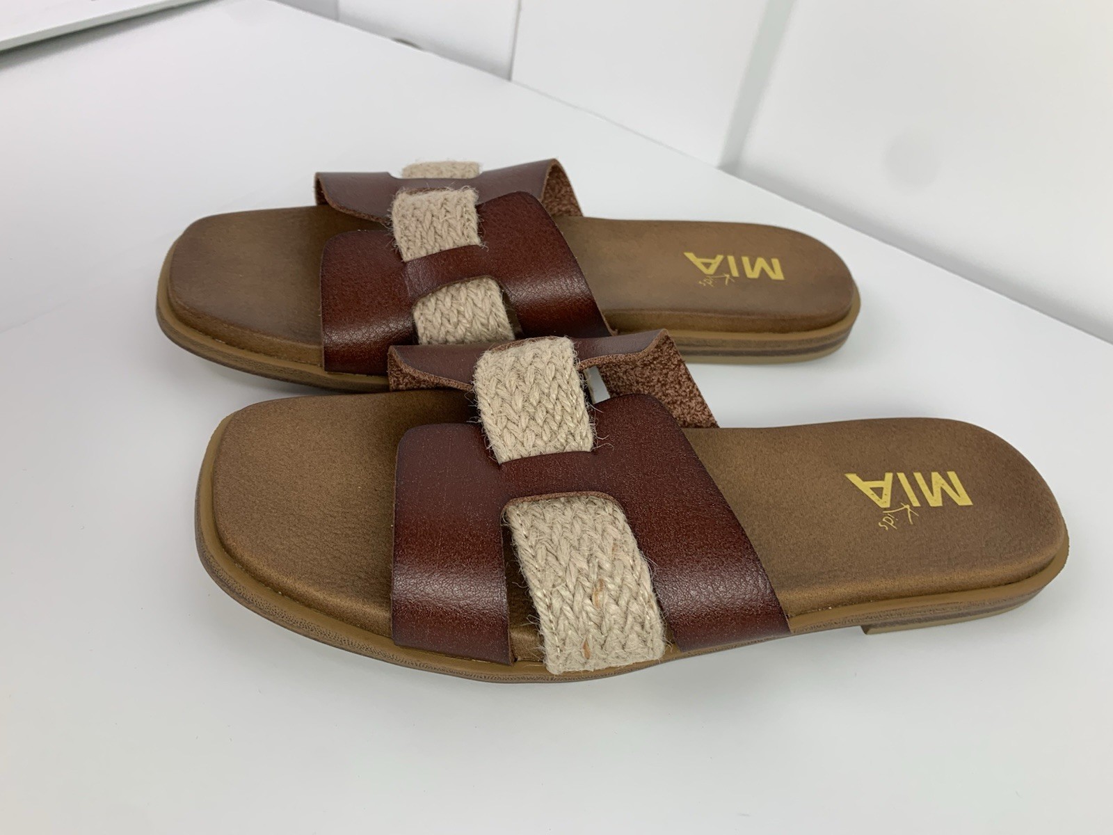 APL NUOVO sandalo Mia ragazza Elayney taglia 3 slide pelle marrone intrecciato